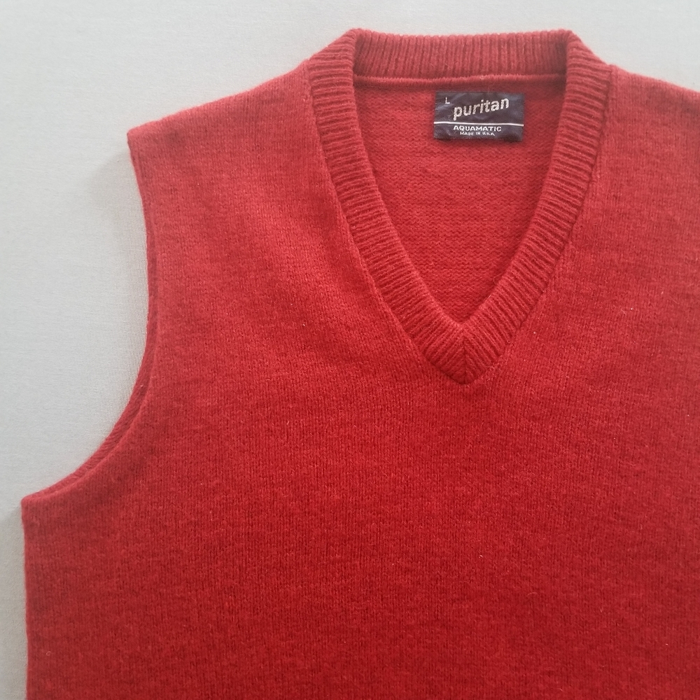 VTG brick red v neck sweater vest